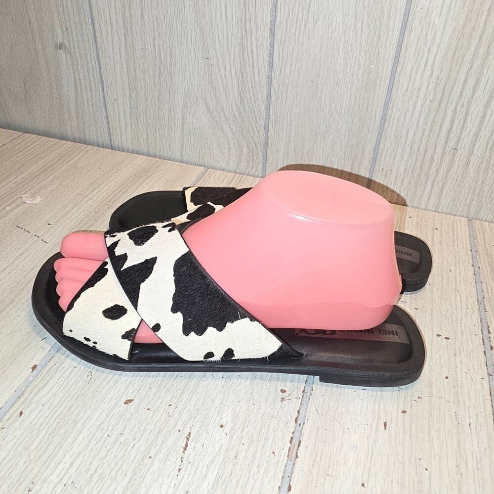 Gianni Bini Cow Print Slide Sandals Bovine Hair Upper Womens Size 7.5 Summer